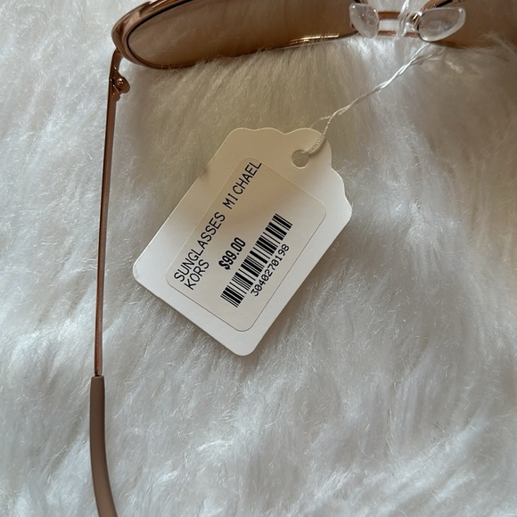 NWT Michael Kors Chelsea Aviator Sunglasses! - Picture 9 of 14
